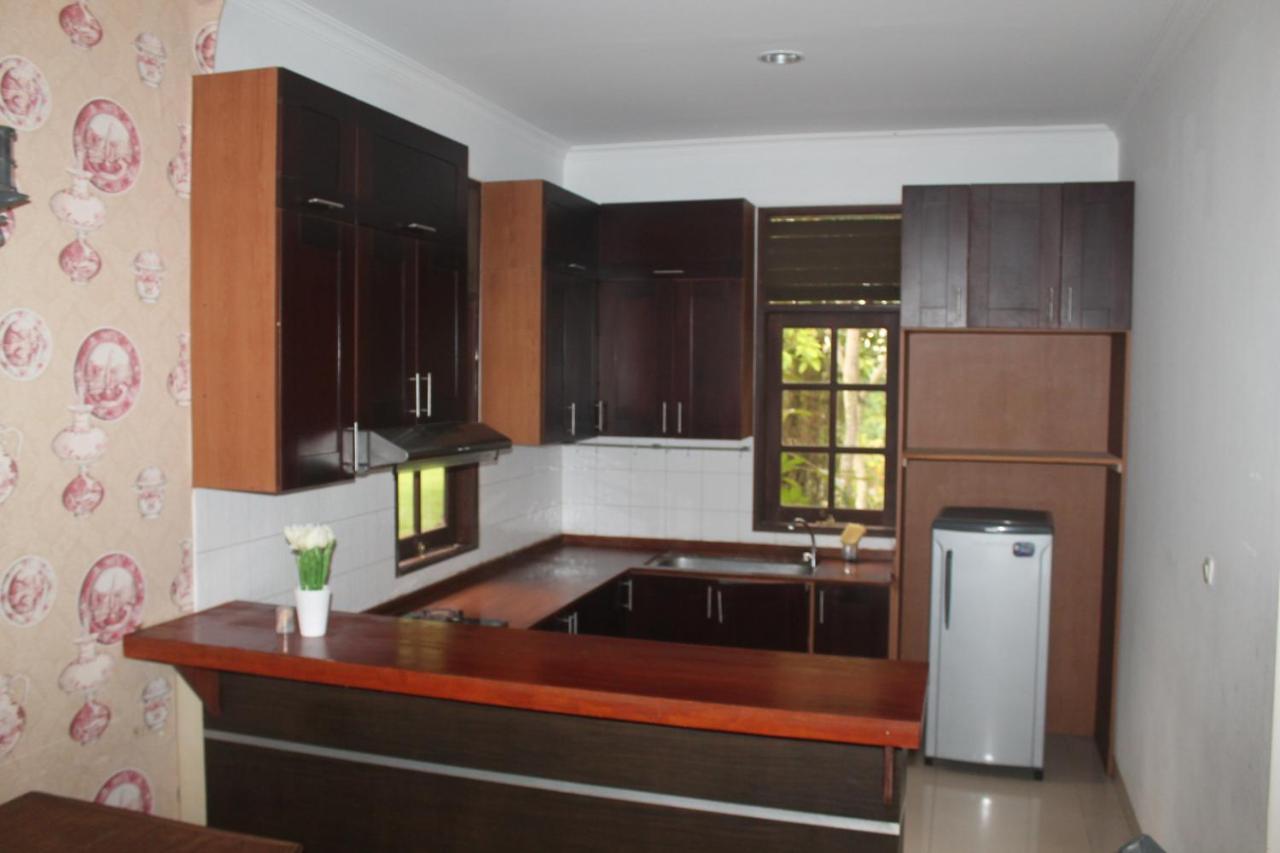 New Green Sentul Resort Bogor Exteriör bild